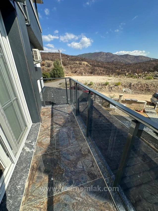 Seferihisar Payamlı Mh.kat Kaloriferi Kat Mülkiyetli Satılık 3+1 Villa