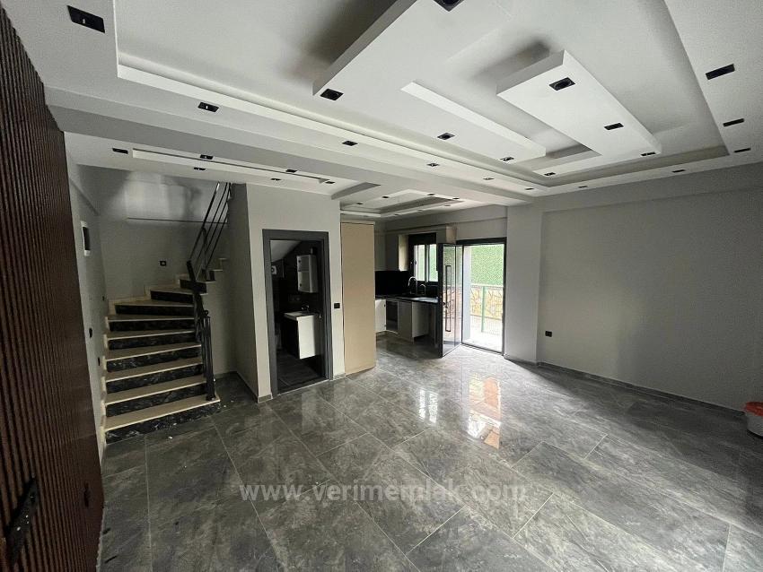 Özderede Denize 30Mt Geniş Bahçeli Ultra Lüx Villa