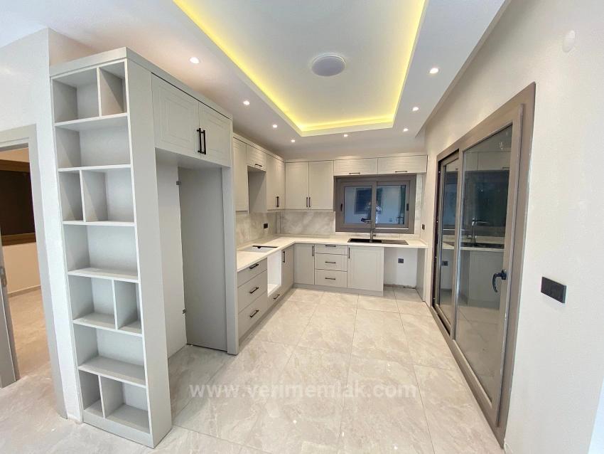 Seferihisar Kavakdere’de Doğayla İç İçe, Denize 3 Km Mesafede Sıfır 2+1 Müstakil Ev