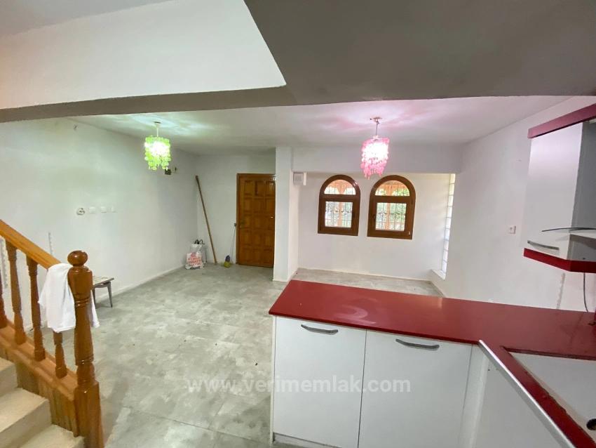 Doğanbey De Site İçerisinde Sosyal Tesisli Müstakil Satılık 4+1 Villa