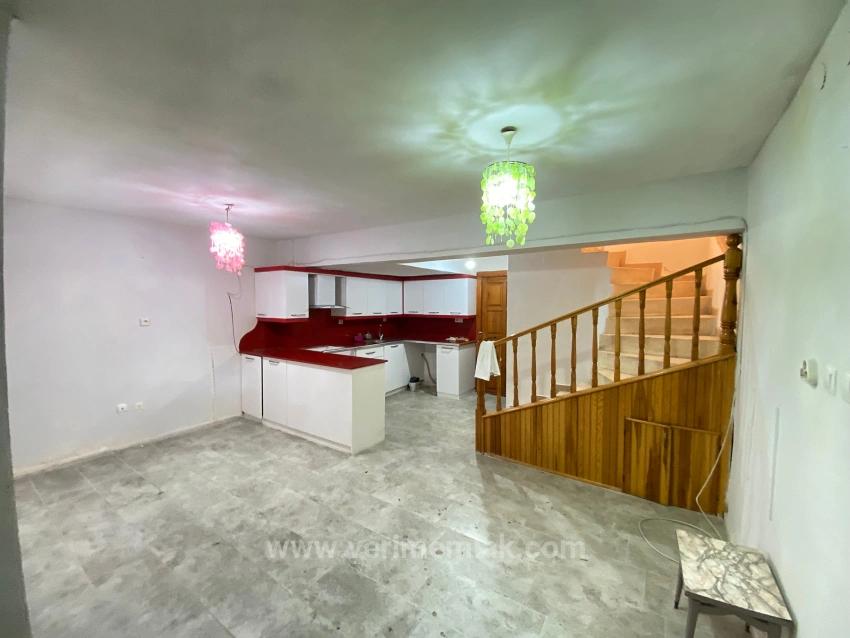 Doğanbey De Site İçerisinde Sosyal Tesisli Müstakil Satılık 4+1 Villa