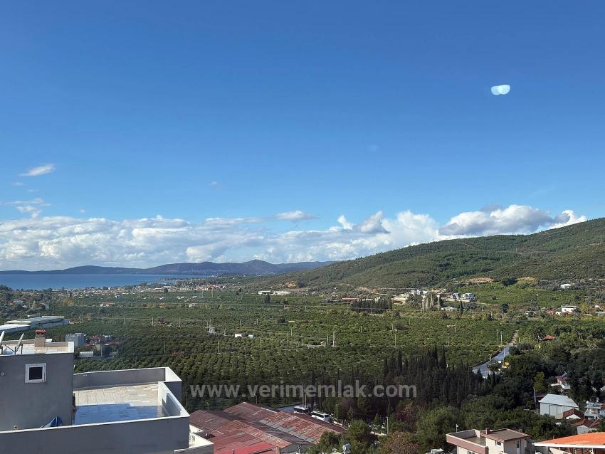 Gümüldür De Masrafsız 2+1 Ebeveyn Banyolu Satılık Daire