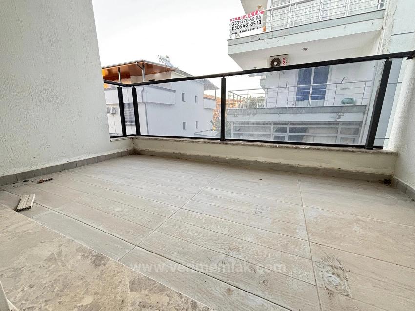 Ürkmez'de Ayrı Mutfak 130 M² 3+1 Asansörlü Satılık Daire