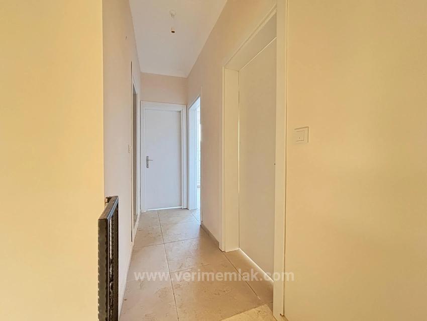 Doğanbey Payamlı Da Geniş Bahçeli Sıfır 3+1 Satılık Villa