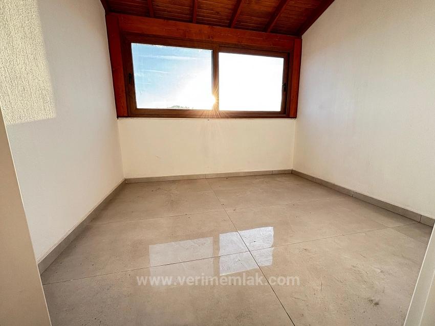 Doğanbey Payamlı Da Geniş Bahçeli Sıfır 3+1 Satılık Villa