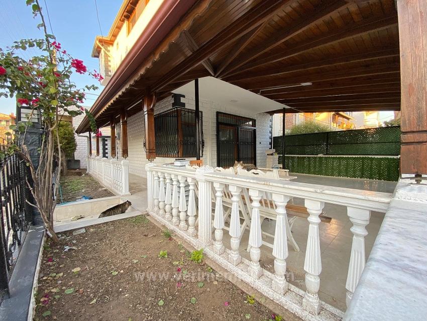 Seferihisar Ürkmez De Denize 100M 1.Sınıf Kalite Ultra Lükx Satılık 4+1 Villa