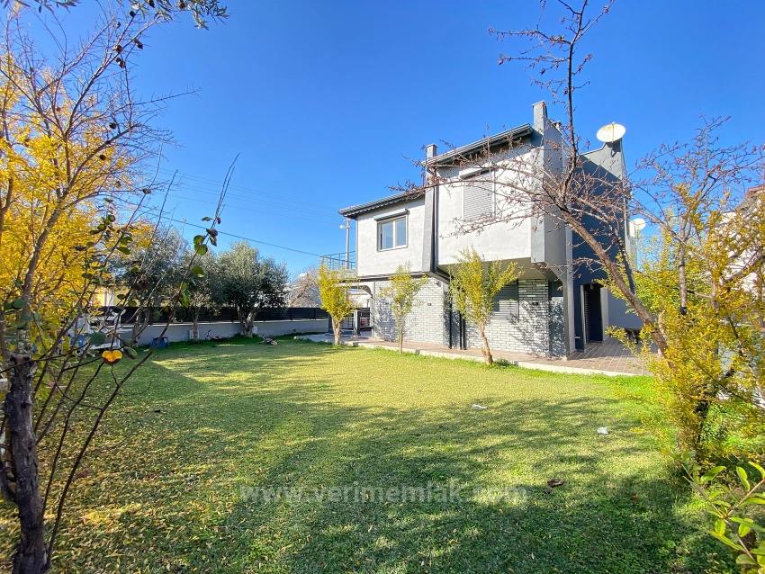 Doğanbey De Denize 50M Mesafede 307M2 İçinde Tek Müstakil Villa