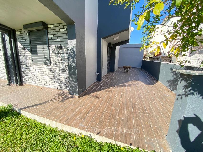 Doğanbey De Denize 50M Mesafede 307M2 İçinde Tek Müstakil Villa