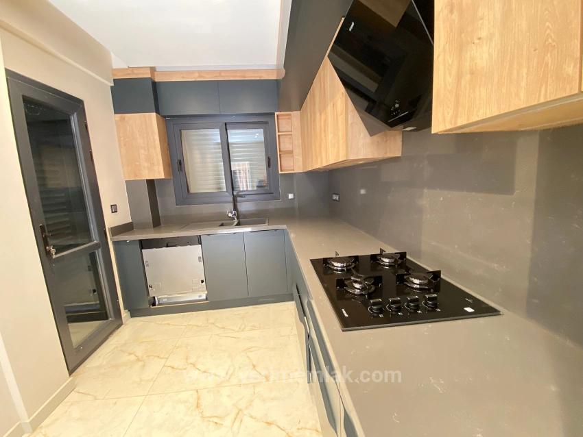 Seferihisar Kavakderede 550M² Arsa,Ultra Lüks Havuzlu 3+2 Villa