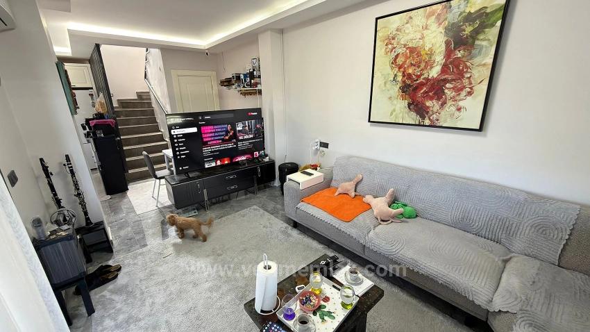 Seferihisar Atatürk Mah. Deniz Manzaralı, Modern Tasarımlı Satılık 4+1 Villa