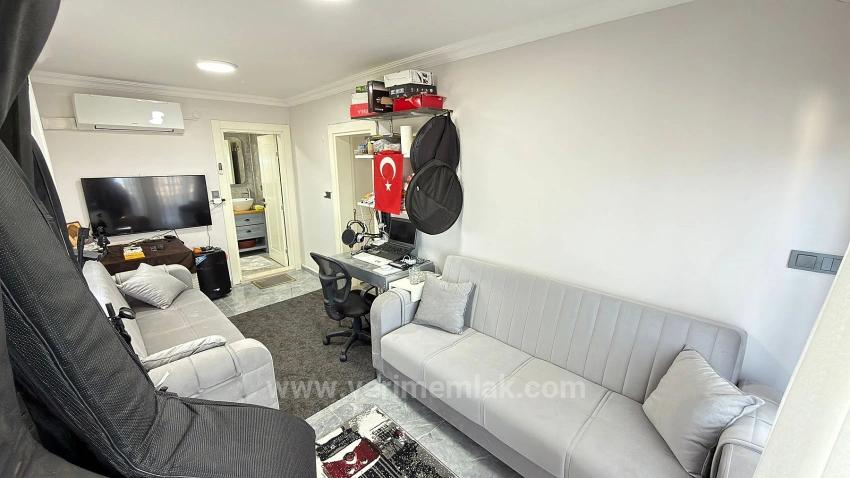 Seferihisar Atatürk Mah. Deniz Manzaralı, Modern Tasarımlı Satılık 4+1 Villa