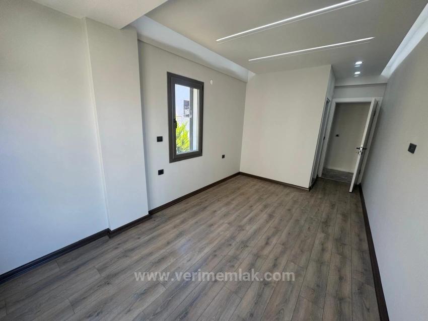 Özdere'de Denize 100 M² Ultra Lüxs Satılık 3+1 Villa