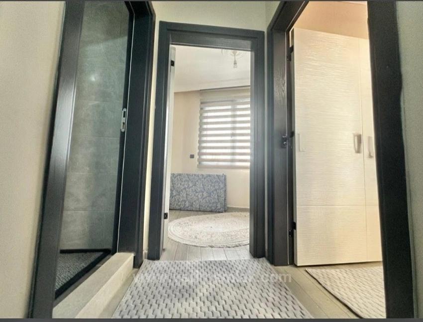 Seferihisar Payamlı'da Geniş Bahçeli Denize Yakın Satılık 2+1 Villa