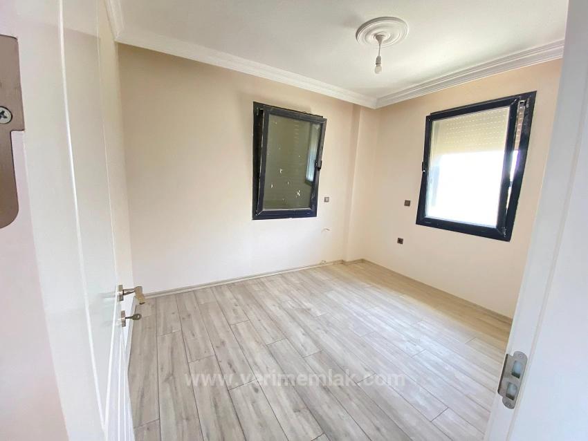 Seferihisar Akarca’da Denize Komşu, Modern Mimariyle Tasarlanmış Tam Müstakil 3+2 Villa