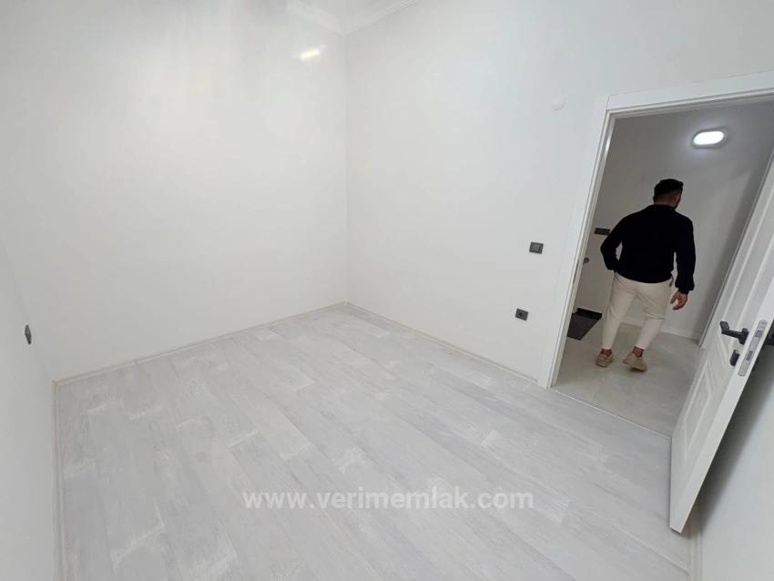 Özdere Ortamahalle'de Satılık Geniş Bahçeli Lüks 3+1 Villa