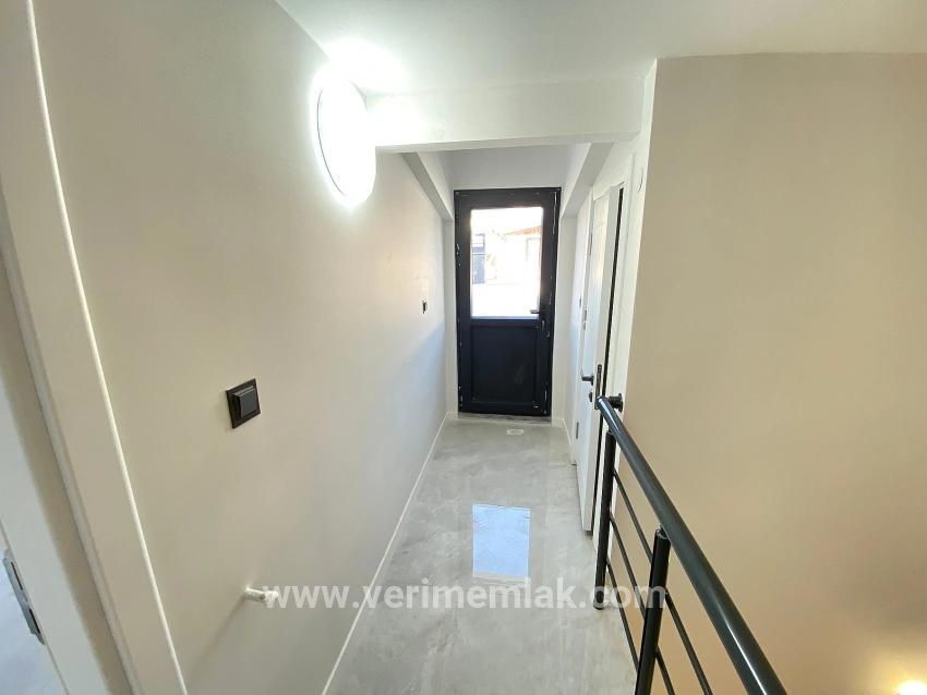Menderes Özdere Orta Mah. Satılık 3+1 Villa - 200 m²