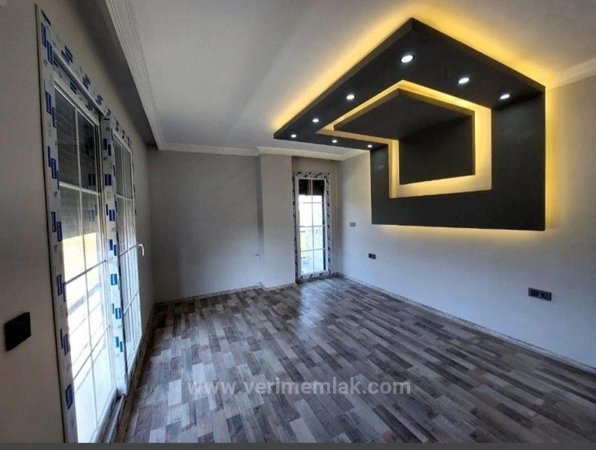 Seferihisar Doğanbeyde 300M Arsaiçerisinde Tek Müstakil Satılık 3+1 Villa