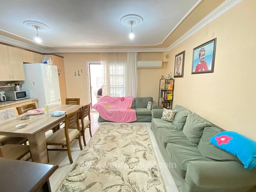 Seferihisar Ürkmez De Zemin Kat Denize 150M Satılık 2+1 Daire