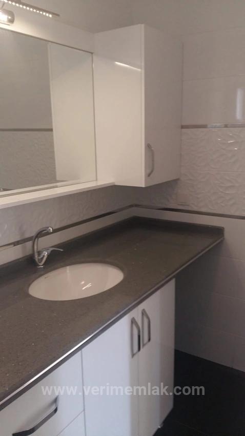 Özdere'de Denize Yakın Doğa Ve Deniz Manzaralı Satılık 6+1 Villa