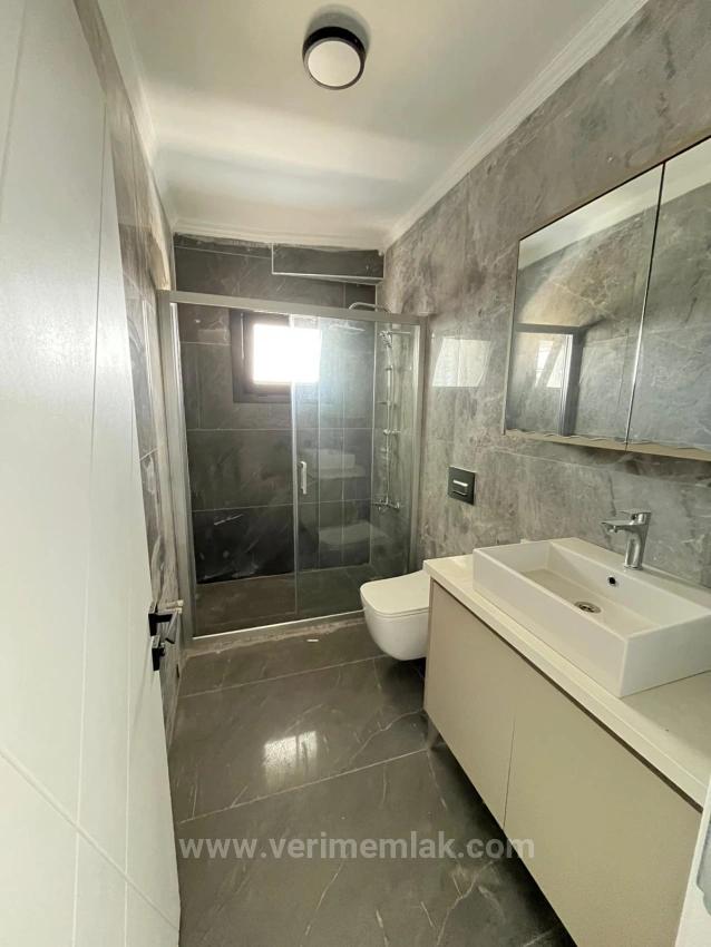 Özdere Ortamahallede Denize Çok Yakın Satılık 3+1 Villa