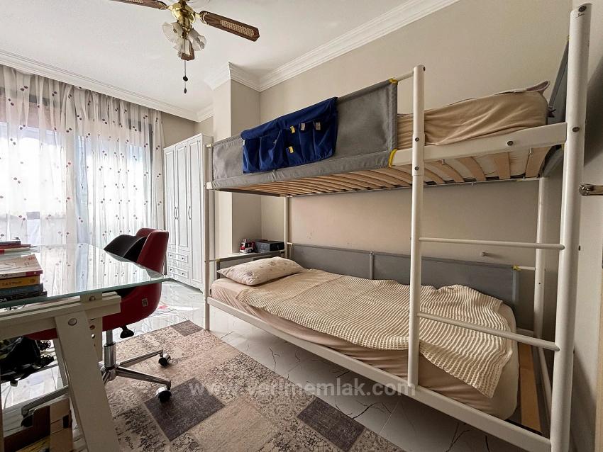 Doğanbey Merkez De Kat Mülkiyetli 3+1 Satılık Villa