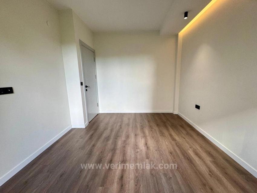 Seferihisar Sığacık’ta Havuzlu, Sıfır, Lüks Tasarım Tam Müstakil 4+1 Villa