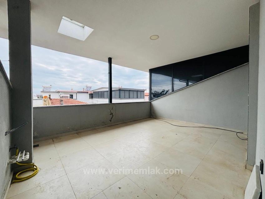 Seferihisar Payamlı'da Denize 350M Mesafede Modern & Müstakil Satılık 3+1 Villa