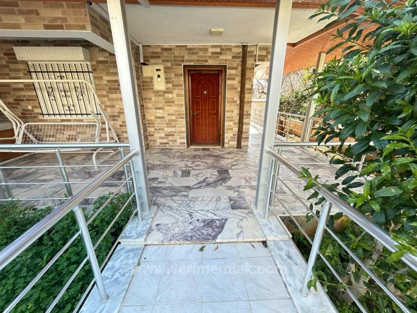 Özdere Çukuraltı Sahil Tarafında Satılık, Geniş Bahçeli Lüks 4+1 Villa