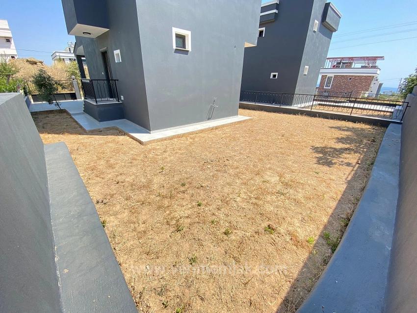 Doğanbey De Full Deniz Tek Müstakil Satılık 3+1 Villa