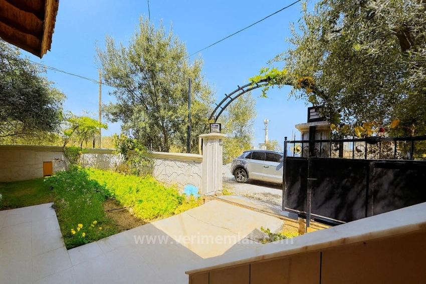 Seferihisar’cumhuriyet Mahallesi, Meltem Tur Sitesi Deniz Tarafında Satılık 4+1 Villa