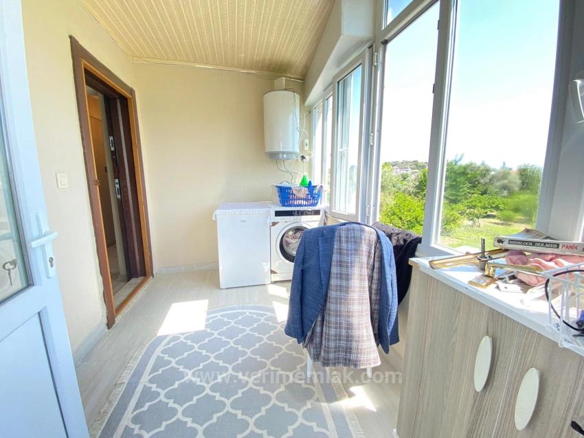 Ürkmez Merkez'de Ayrı Mutfaklı 110M2 3+1 Tek Daire