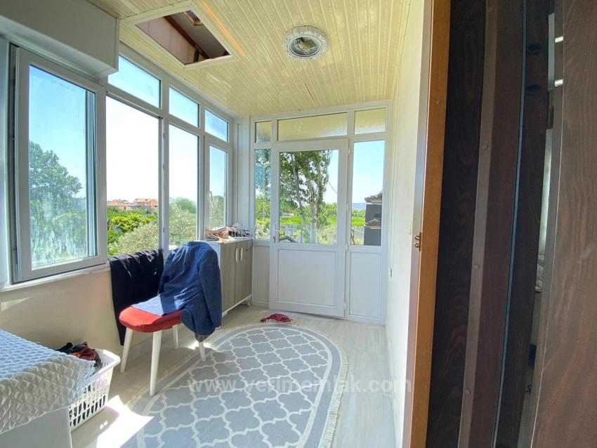 Ürkmez Merkez'de Ayrı Mutfaklı 110M2 3+1 Tek Daire