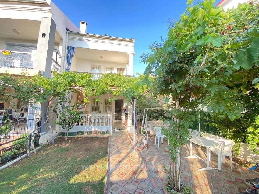 Seferihisar Doğanbey Cumhuriyet Mah. Satılık 3+1 Villa - 231 m²