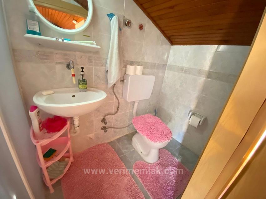 Seferihisar Cumhuriyet Mahallesi, Yıldız Tur Sitesi.mavi Ve Yeşilin Buluştuğu Satılık 3+1