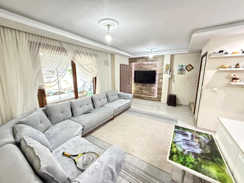 Seferihisar Mersinalan'da Doğa İle İç İçe, Masrafsız 6+1 Satılık Müstakil Villa!