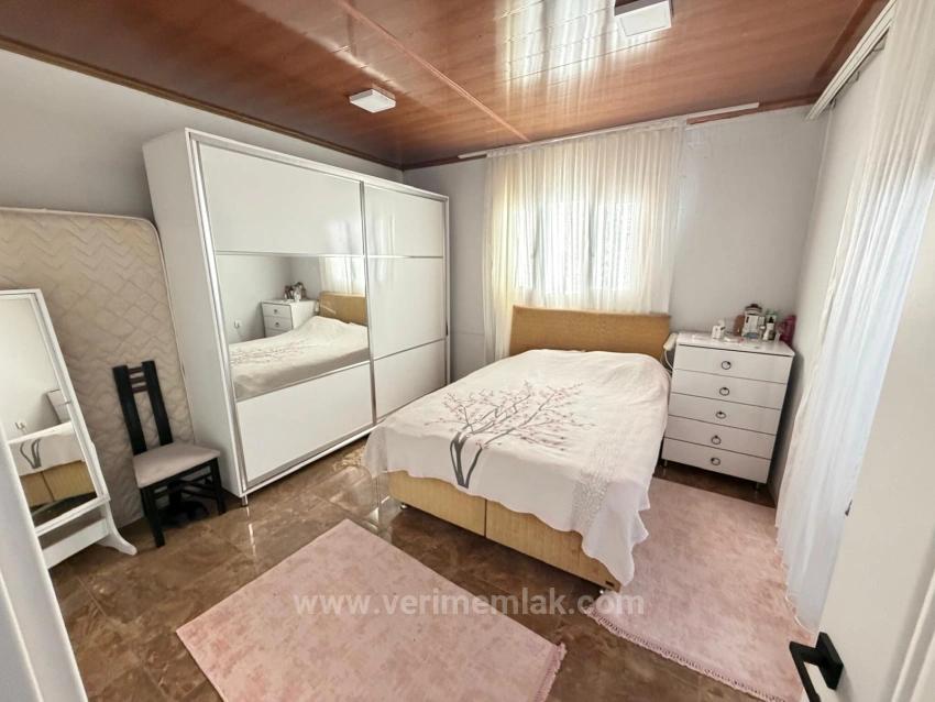 Seferihisar Mersinalan'da Doğa İle İç İçe, Masrafsız 6+1 Satılık Müstakil Villa!