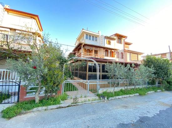 Seferihisar Meltem Tur Sitesi’nde,kat Mülkiyeti:kendi Enerjisini Üreten Satılık,4+1 Villa