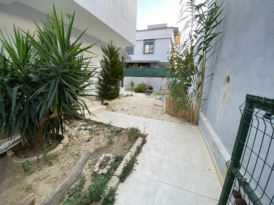 Ürkmez De Full Deniz Kelepir Villa Bahçeli Satılık 3+1 Villa