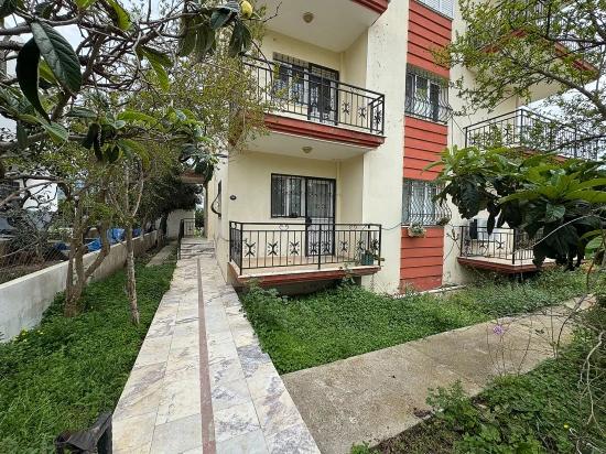 Gümüldür Fevzi Çakmak’ta Denize Yakın, Geniş Ve Ferah Satılık 2+1 Daire