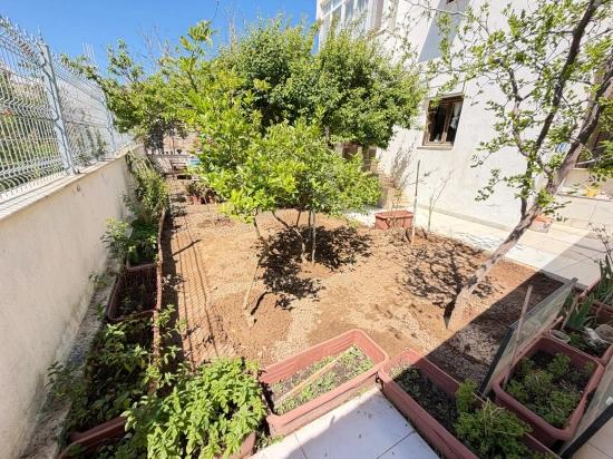  Doğanbey’de Denize 650M Mesafede, 315M² Müstakil & Meyve Bahçeli 3+1 Villa