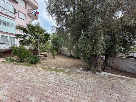 Seferihisar Mersin Alanı'nda, Full Eşyalı, Kapalı Otoparklı Satılık 2+1 Daire