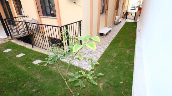 Seferihisar Mersin Alanı'nda Denize 100M,Isı Pompalı Satılık 3+1 Daire
