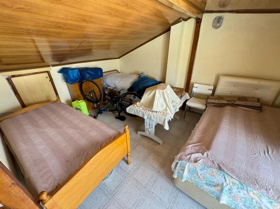 Seferihisar'cumhuriyet Mah.'de Masrafsız, Geniş Bahçeli 3+1 Müstakil Villa