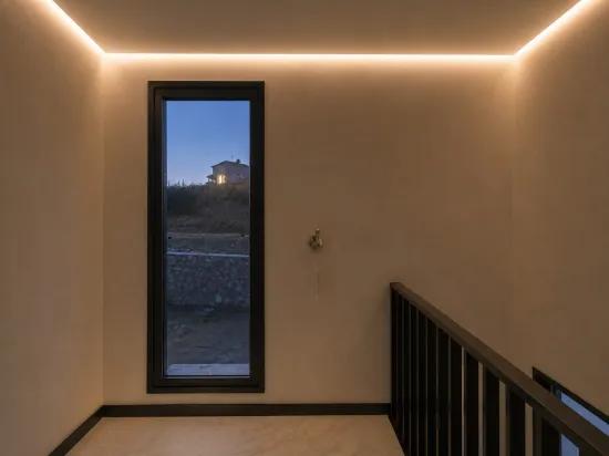 Seferihisar Atatürk Mahallesi Panoramik Deniz Manzaralı Sıfır Satılık 3+1 Villa