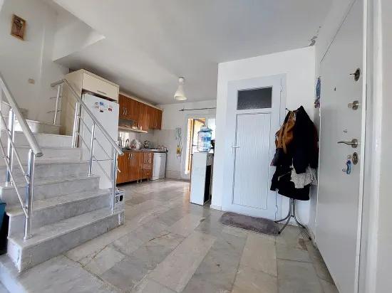 Seferihisar Doğanbey'de bahçeli deniz manzaralı satılık 4+1 villa –