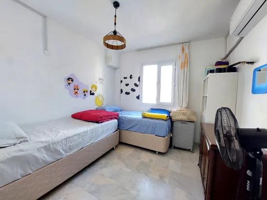 Seferihisar Doğanbey'de bahçeli deniz manzaralı satılık 4+1 villa –