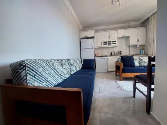 İzmir Seferihisar Ürkmez merkeze yakın satılık 1+1 daire