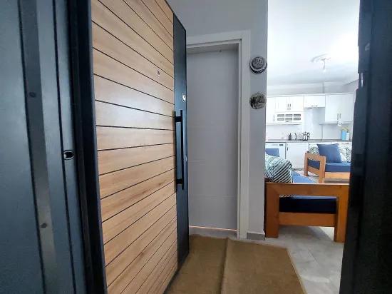 İzmir Seferihisar Ürkmez merkeze yakın satılık 1+1 daire
