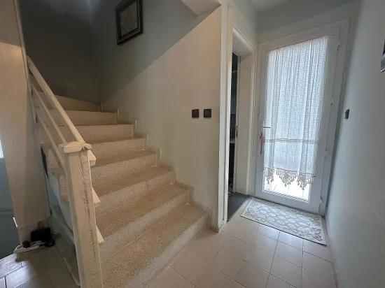 Menderes Gümüldür İnönü Mah. tek Müstakil, Havuzlu Satılık 3+1 Villa