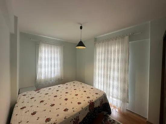 Menderes Gümüldür İnönü Mah. tek Müstakil, Havuzlu Satılık 3+1 Villa